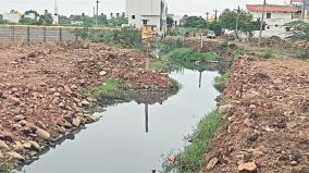 confluence-of-rainwater-and-sewage