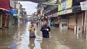 streets-flooded-cars-submerged-as-heavy-rain-batters-gujarat