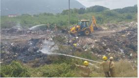 garbage-dump-fire-near-mettur-soldiers-fought-for-3-hours-to-put-out-the-fire