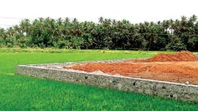 farmland-is-being-converted-into-buildings-on-uttampalayam-for-the-tourist-trade