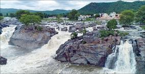 17-thousand-cubic-feet-of-water-per-second-is-released-to-tamil-nadu-in-cauvery