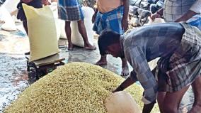 kerala-traders-bought-6-tons-of-jasmine-in-one-day-ahead-of-onam-festival