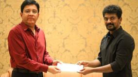 kalanithi-maran-handed-over-a-cheque-to-nelson-director-of-jailer-rajini-starrer