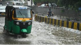 telangana-monsoon-heavy-rain-leads-to-flooding-traffic-snarls-in-hyderabad-holiday-declared-for-schools