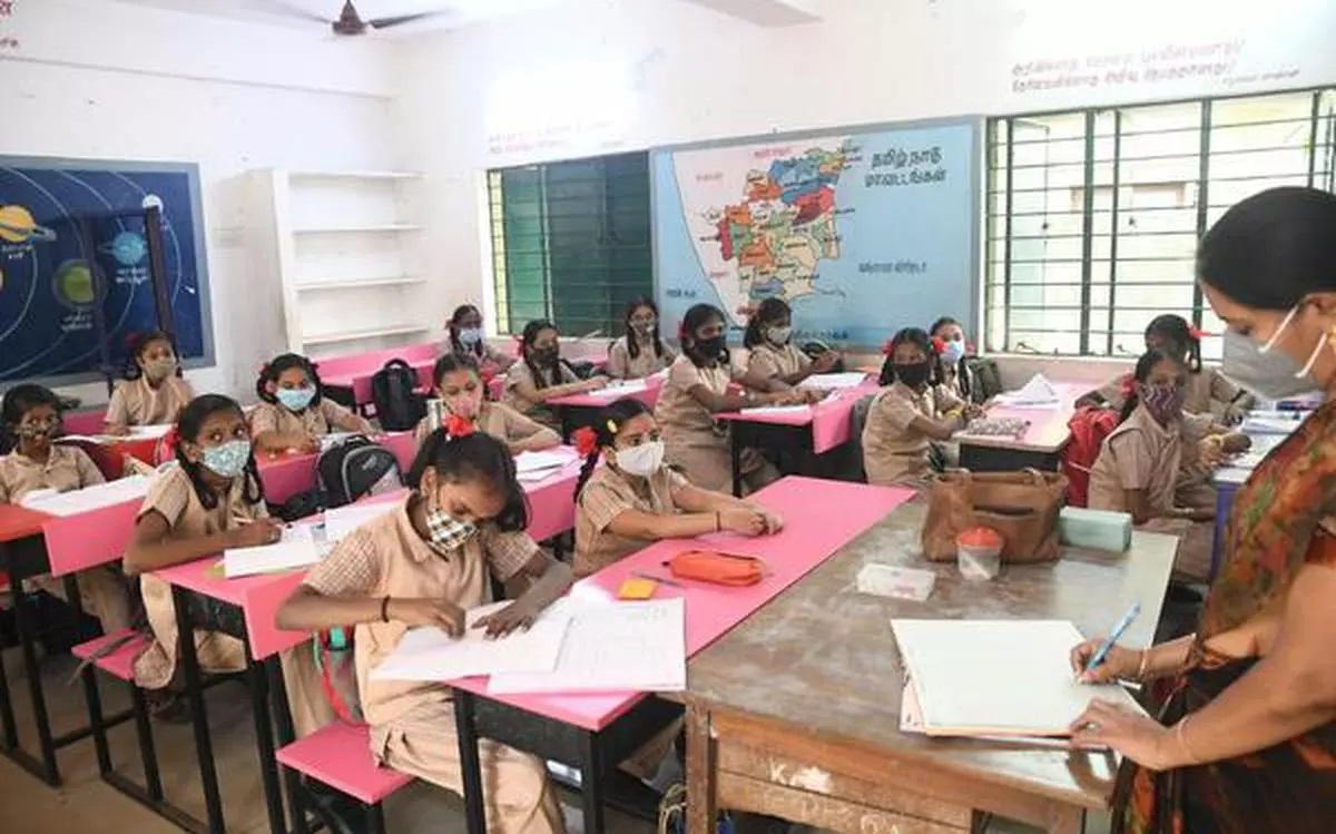 அரசுப் பள்ளிகளின் பராமரிப்பு பணிகளுக்கு மத்திய அரசு ரூ.126 கோடி மானியம் ஒதுக்கீடு | central govt allocated Rs 126 crore subsidy for maintenance of govt schools