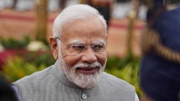 Ucapan Ulang Tahun untuk PM Modi: Rahul, termasuk para selebritis