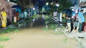 heavy-rains-on-vellore-tiruppathur-normal-life-affected-due-to-rainwater-entering-houses