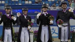 asian-games-indian-team-wins-first-gold-in-equestrian-dressage