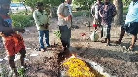 madurai-youth-in-the-process-of-burying-the-bodies-of-the-destitute