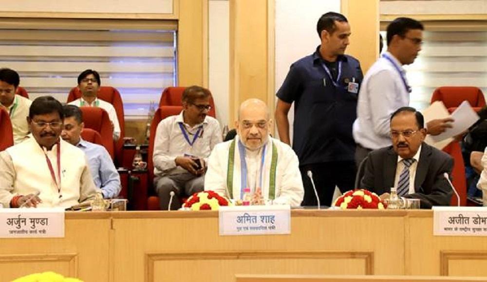 Home Minister Amit Shah Reviews Success in Combating Left-Wing Extremism in Meeting with Chief Ministers