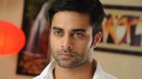 actor-navdeep-appears-before-ed-questioning