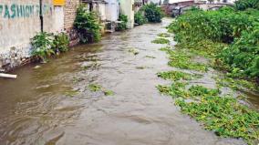 heavy-rains-flood-residential-areas-on-erode