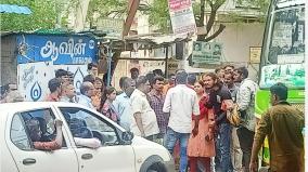 jewelery-shop-malpractice-in-madurai-complainants-stage-sudden-road-block-as-fir-copy-is-not-provided