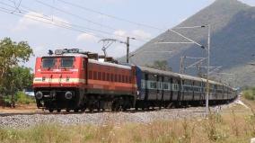 passengers-miss-vaigai-train-due-to-frequent-platform-changes