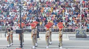 the-patriotism-of-the-two-countries-echoed-at-the-wagah-border