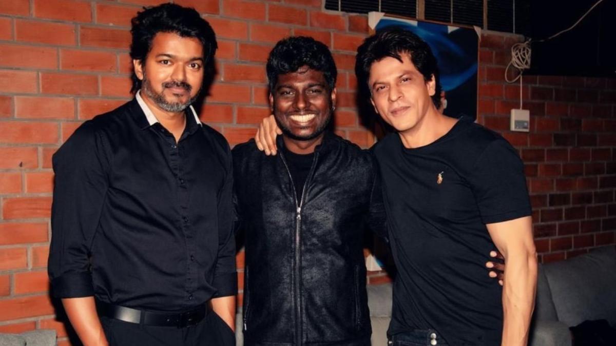 அட்லீயின் அடுத்த படத்தில் விஜய், ஷாருக்கான்! | Atlee confirms his next film will feature Shah Rukh Khan and Thalapathy Vijay