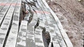 mayiladuthurai-ian-kulam-pavement-collapsed-and-damaged