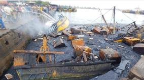at-least-25-mechanized-fishing-boats-reduced-to-ashes-in-major-fire-at-vizag-fishing-harbour