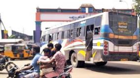 private-buses-plying-at-high-speed-between-puducherry-and-villupuram-scare-people