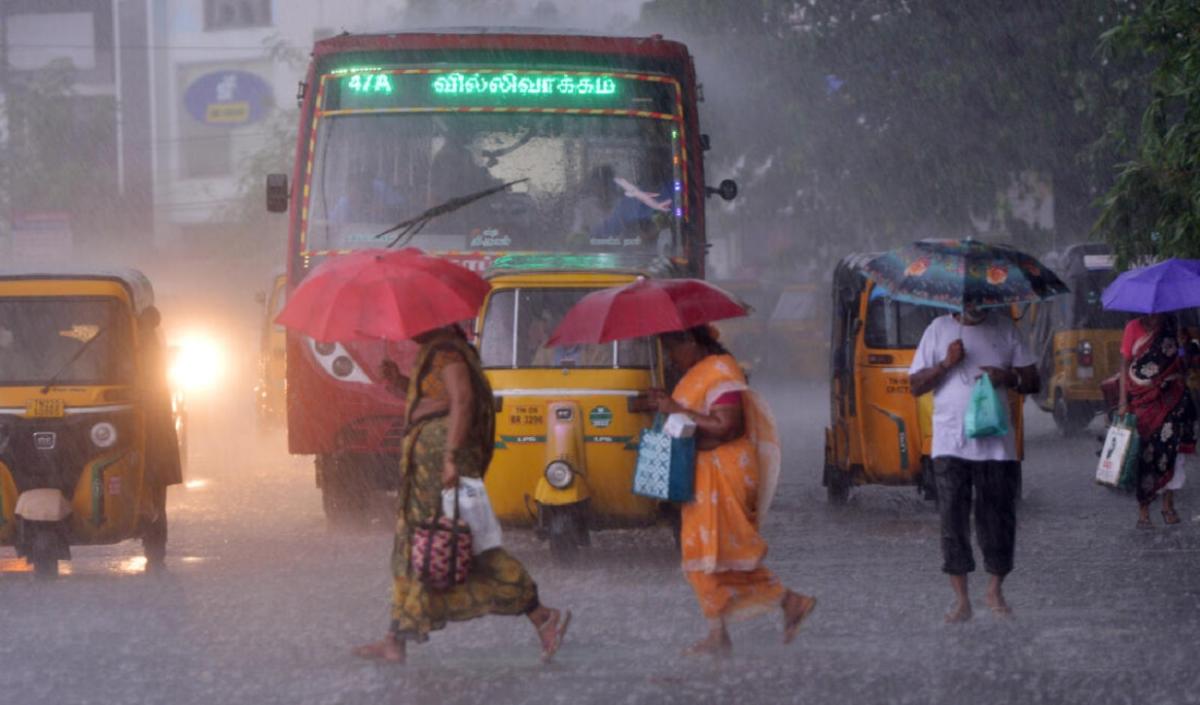 “அவசியமின்றி வெளியே வராதீர்கள்” – சென்னை காவல் துறையின் புயல், மழை முன்னெச்சரிக்கை குறிப்புகள் | Chennai Police has issued some advisory and precautionary measures due to heavy rain