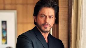 shah-rukh-khan-visits-vaishno-devi-temple-ahead-of-dunki-release