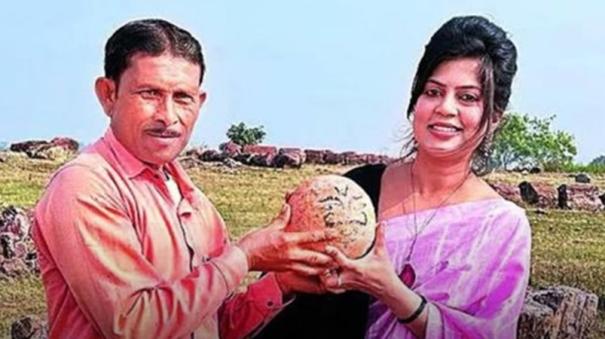 People who worshiped dinosaur eggs as god in madhya pradesh