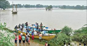 floods-engulfed-villages-in-nellai-and-tuticorin-districts