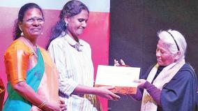 madurai-girl-awarded-in-delhi