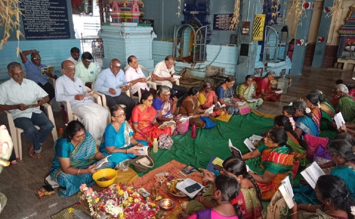 கோயில்கள் தோறும் திருவாசகம் முற்றோதல் செய்யும் குழுவினர் – ஆறு ஆண்டுகளில் 250 முற்றோதல் நிகழ்ச்சி | 250th Thiruvasakam Singing worship Program in Six Years