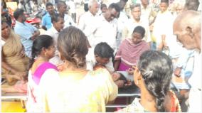 protest-in-puducherry-for-woman-died-due-to-lack-of-ambulance-facility-near