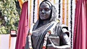 savitribai-phule-was-indias-first-female-teacher