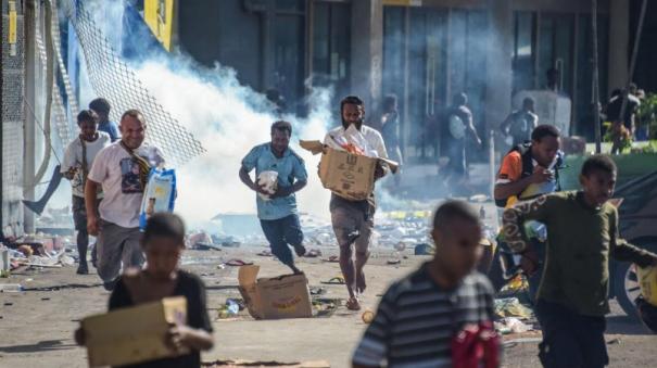 15 Killed As Riots Erupt In Papua New Guineas 2 Largest Cities