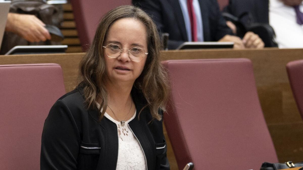 For the first time in politics: a woman with Down syndrome became a member of the Spanish Parliament!