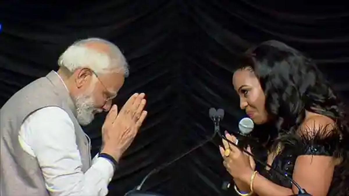 “Modi is the best leader for India” – eulogized by American singer Mary Milpen