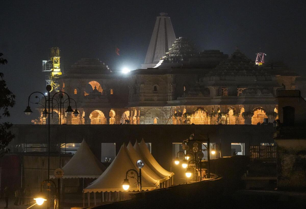 392 खंभे, 44 दरवाजे, 5 हॉल;  अयोध्या राम मंदिर वास्तुकला की मुख्य विशेषताएं क्या हैं?  |  राम जन्मभूमि मंदिर की प्रमुख विशेषताओं को डिकोड करना