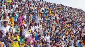 jallikattu-competition-was-held-in-the-new-arena