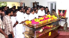bhavatharani-body-was-brought-to-theni-for-public-tribute