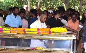 burial-of-singer-bhavatharini