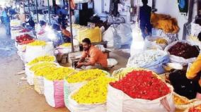 due-to-lack-of-festival-muhurta-flower-prices-fall-on-hosur-flower-market-farmers-suffer