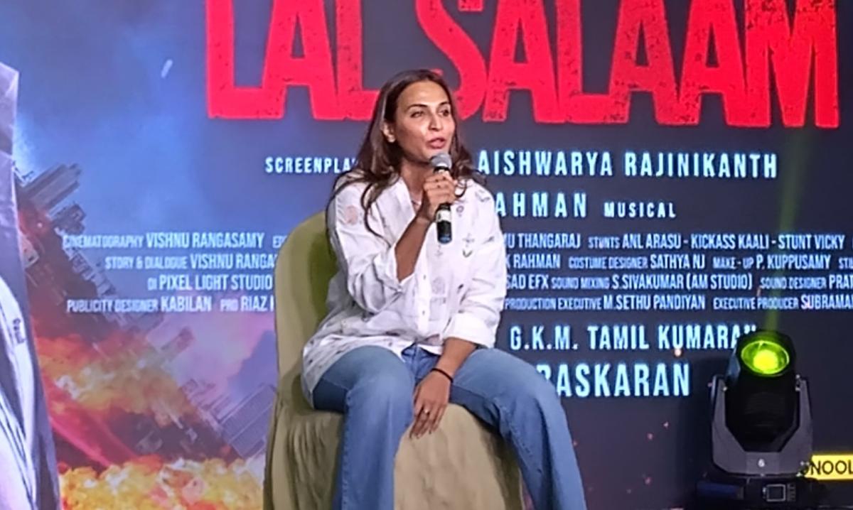 “அப்பாவிடம் கேட்கப்பட்டது கஷ்டமாக இருந்தது” – ஐஸ்வர்யா ரஜினிகாந்த் | Aishwarya Rajinikath Speech at Lal Salaam Trailer Launch
