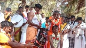 devotees-break-coconuts-on-their-heads-and-perform-ritual-worship-hosur