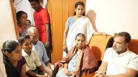 rahul-visited-the-victim-s-home-who-died-by-elephant-attack