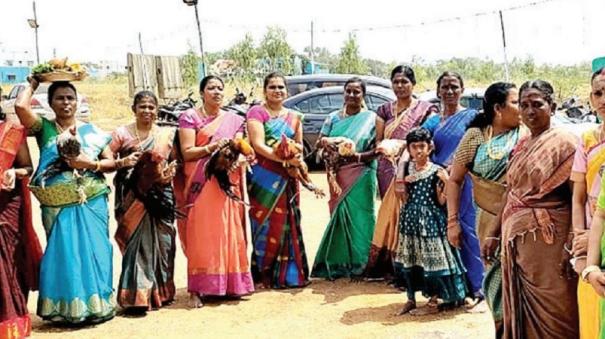 Masi Padayal Festival near Karaikudi: Non-Vegetarian Feast by Housewives