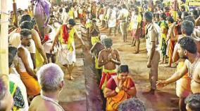 thousands-of-devotees-descend-to-worship-at-the-chinna-ongaliamman-temple-on-tiruchengode