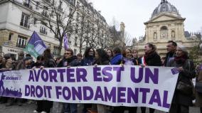 constitutional-rights-to-abortion-bill-in-france-passed-women-freedom