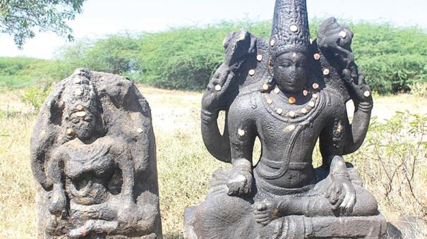 1200 year old Thirumal, Vaishnavite sculptures