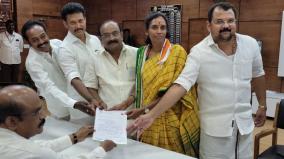 to-whom-stalin-extends-his-hand-is-the-prime-minister-minister-sakkarapani-election-campaign
