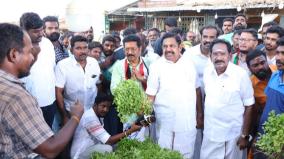 eps-canvasses-for-dr-saravanan-in-madurai-central-market