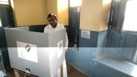 p-chidambaram-casts-his-vote-in-kariakudi-hopes-for-bagging-all-40-seats-in-tn-pudhuchery