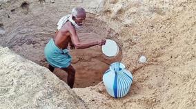 villagers-dig-a-spring-on-upparu-river-near-sivaganga-to-get-drinking-water